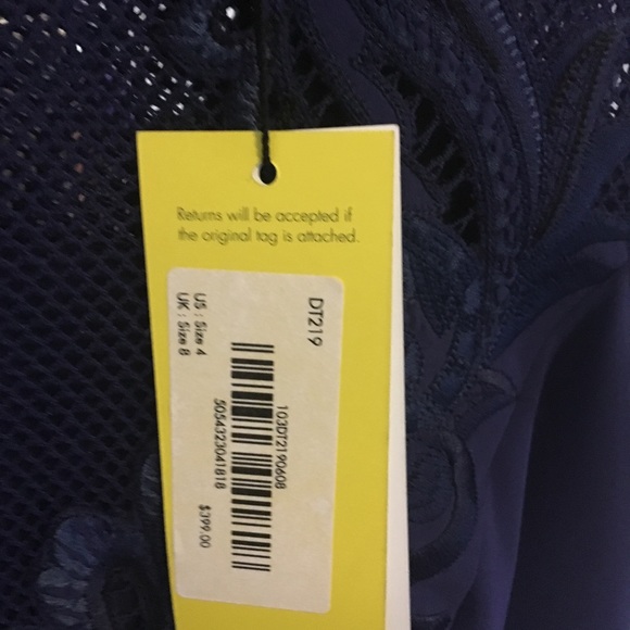 NWT Karen Millen Mesh & lace pencil dress - Picture 5 of 8